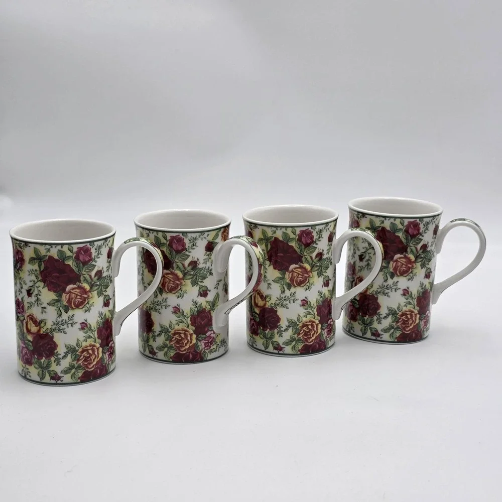 Royal‎ Albert Old Country Roses Fine China Afternoon Tea II Lot of 4
